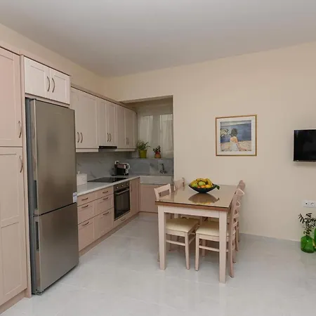 Apartment Sweet Retreat